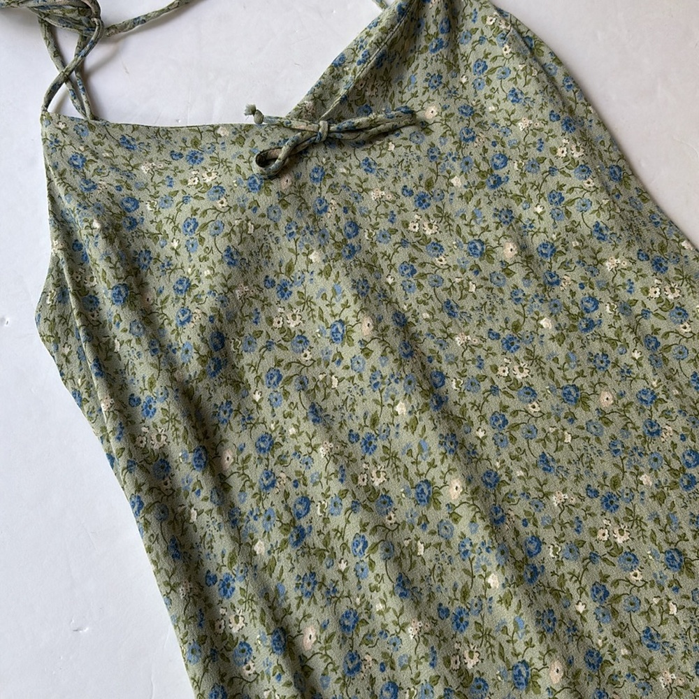 Reformation Chandler Floral Mini Dress Small
Green Blue Sage Sexy Short Bow 2 4 - Picture 8 of 17
